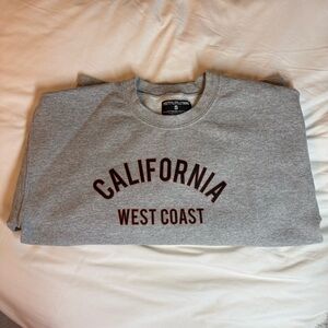 Gray California West Coast crewneck PLT Womens small: street wear lounge
